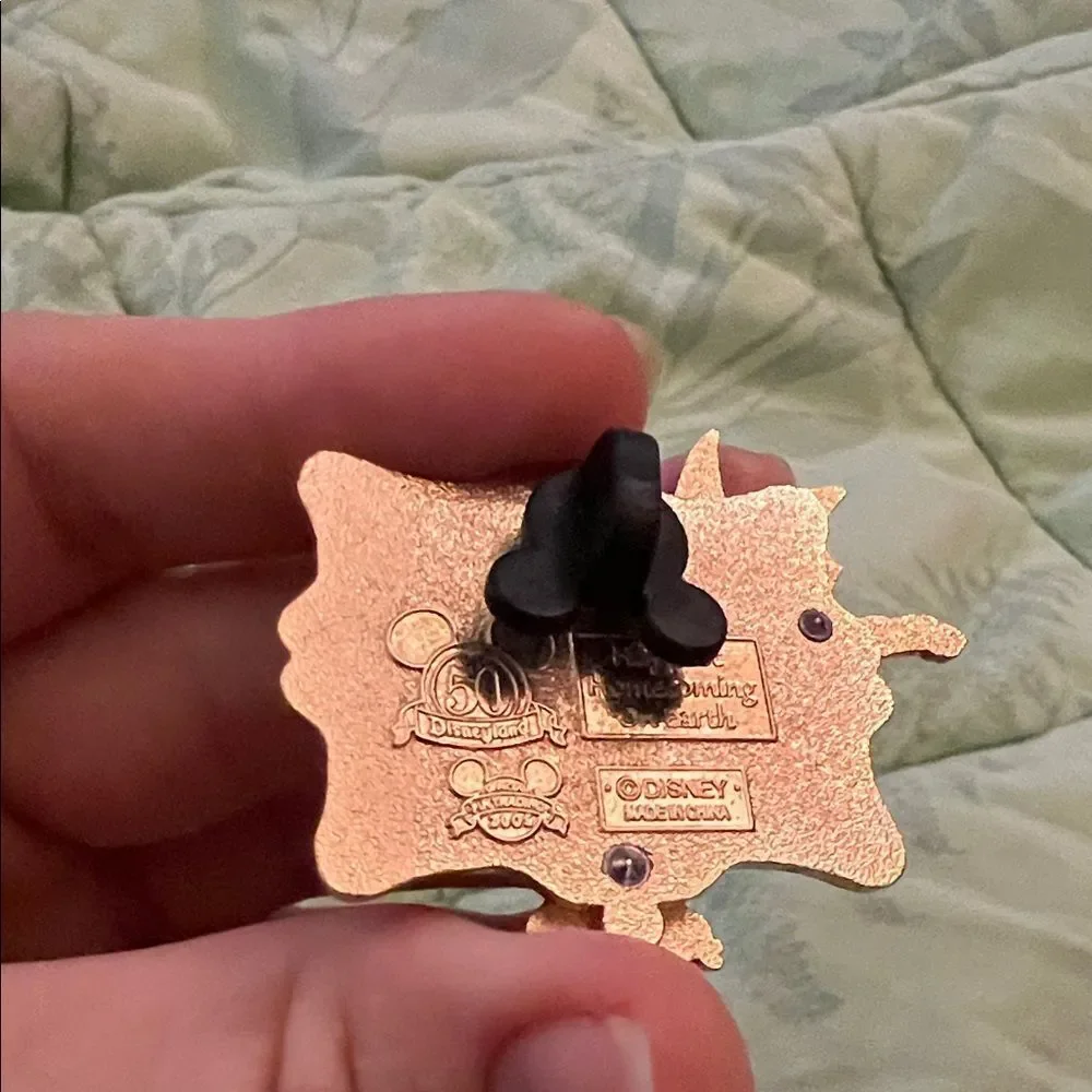 Disney land Tinker Bell Gold Picture Frame pin